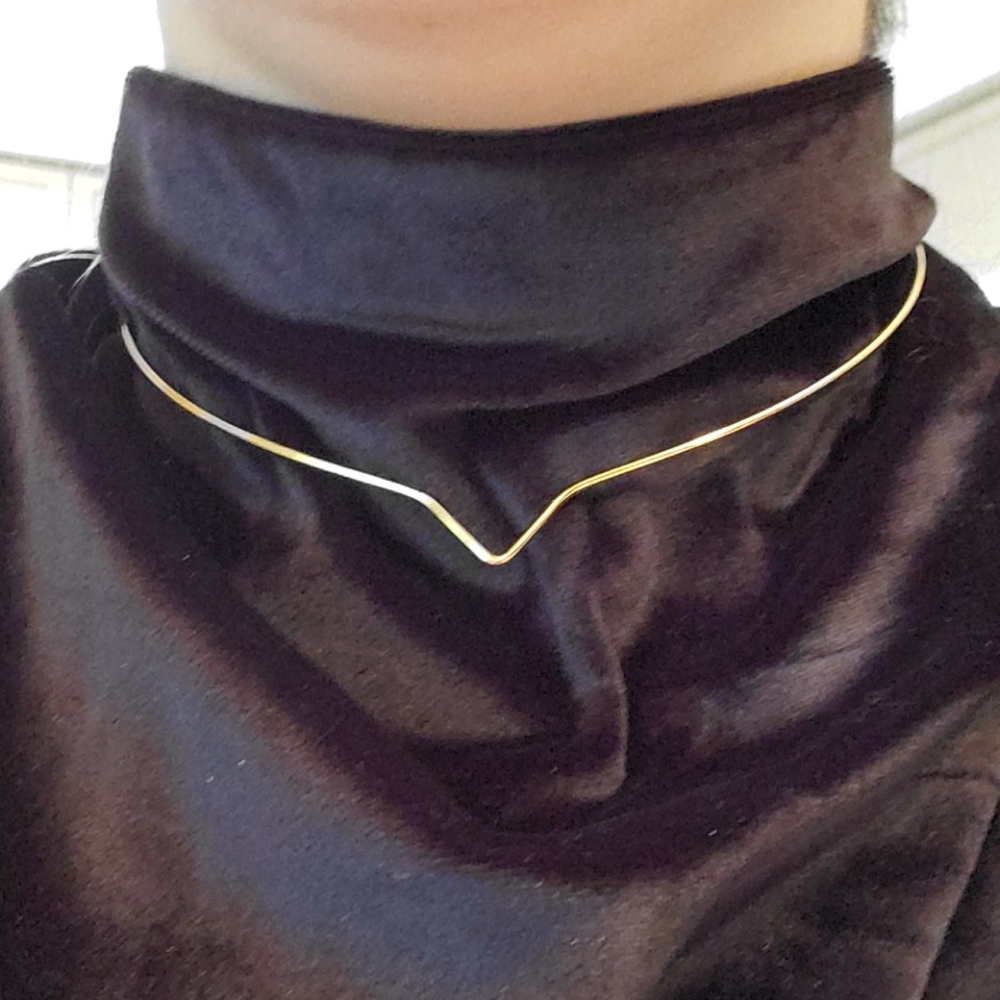 Wire necklace